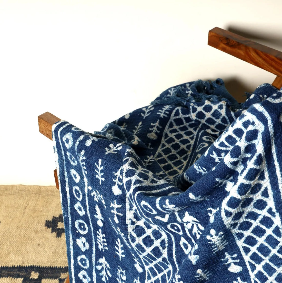 Sanwariya Rugs Cotton Throw Blanket, Indigo Botanical 50 x 70 Inch