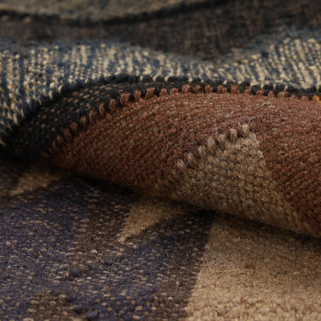 Qilim prej leshi kilim të punuar me dorë me model gjeometrik, që nuk rrëshqet, i gjithanshëm për dhomën e ndenjes, dhomën e gjumit dhe dhomën e fëmijëve