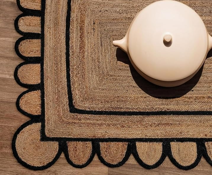 Scalloped Edge Hand Braided Jute Rectangle Rug with Custom Color Border