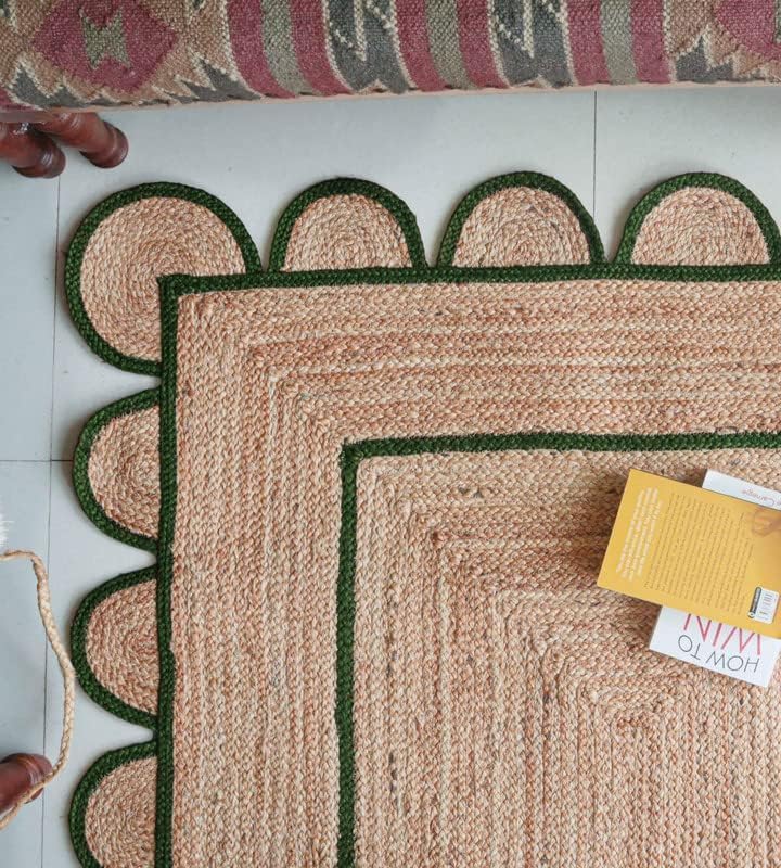 Scalloped Edge Hand Braided Jute Rectangle Rug with Custom Color Border