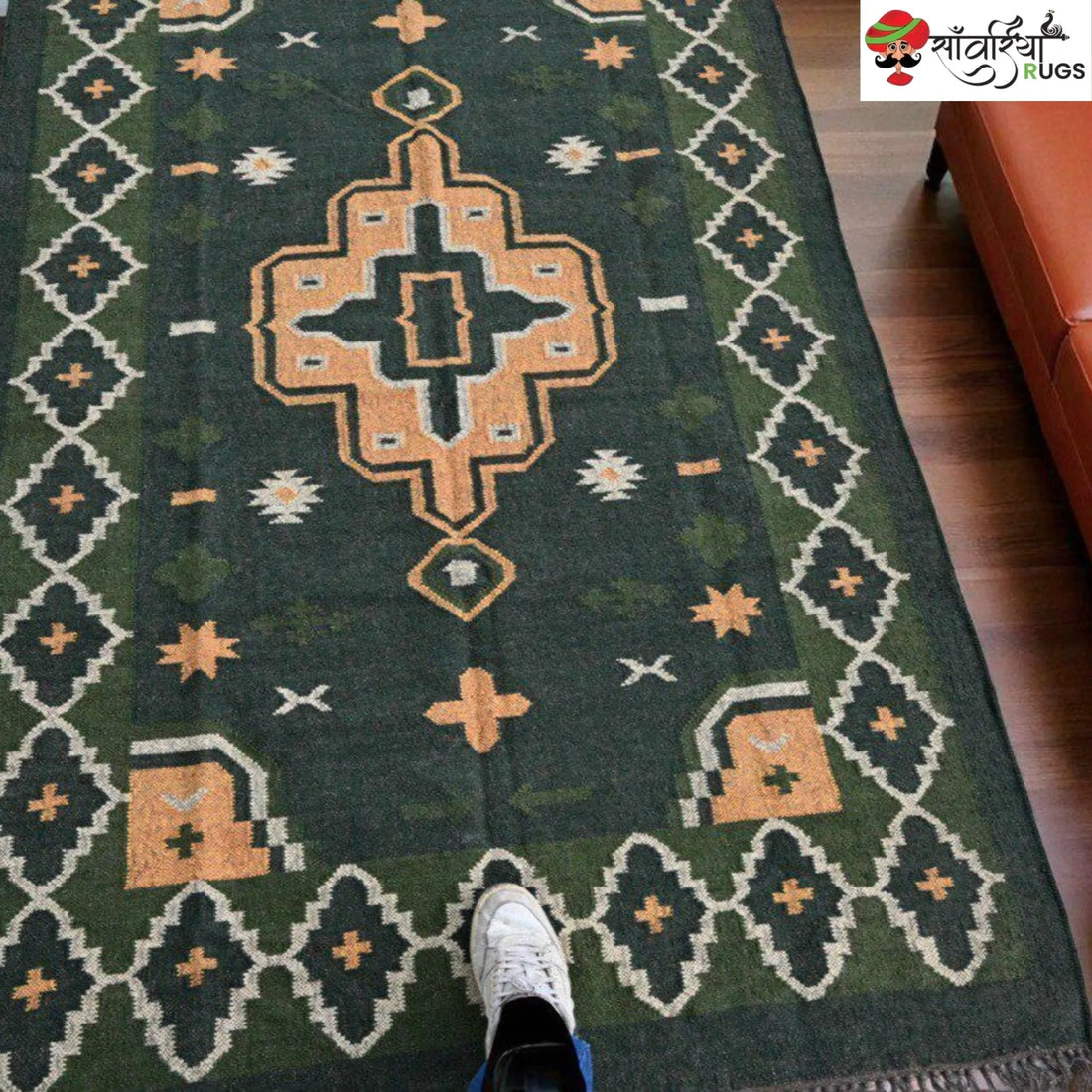 Handwoven Dhurrie Area Rug with Geometric Pattern