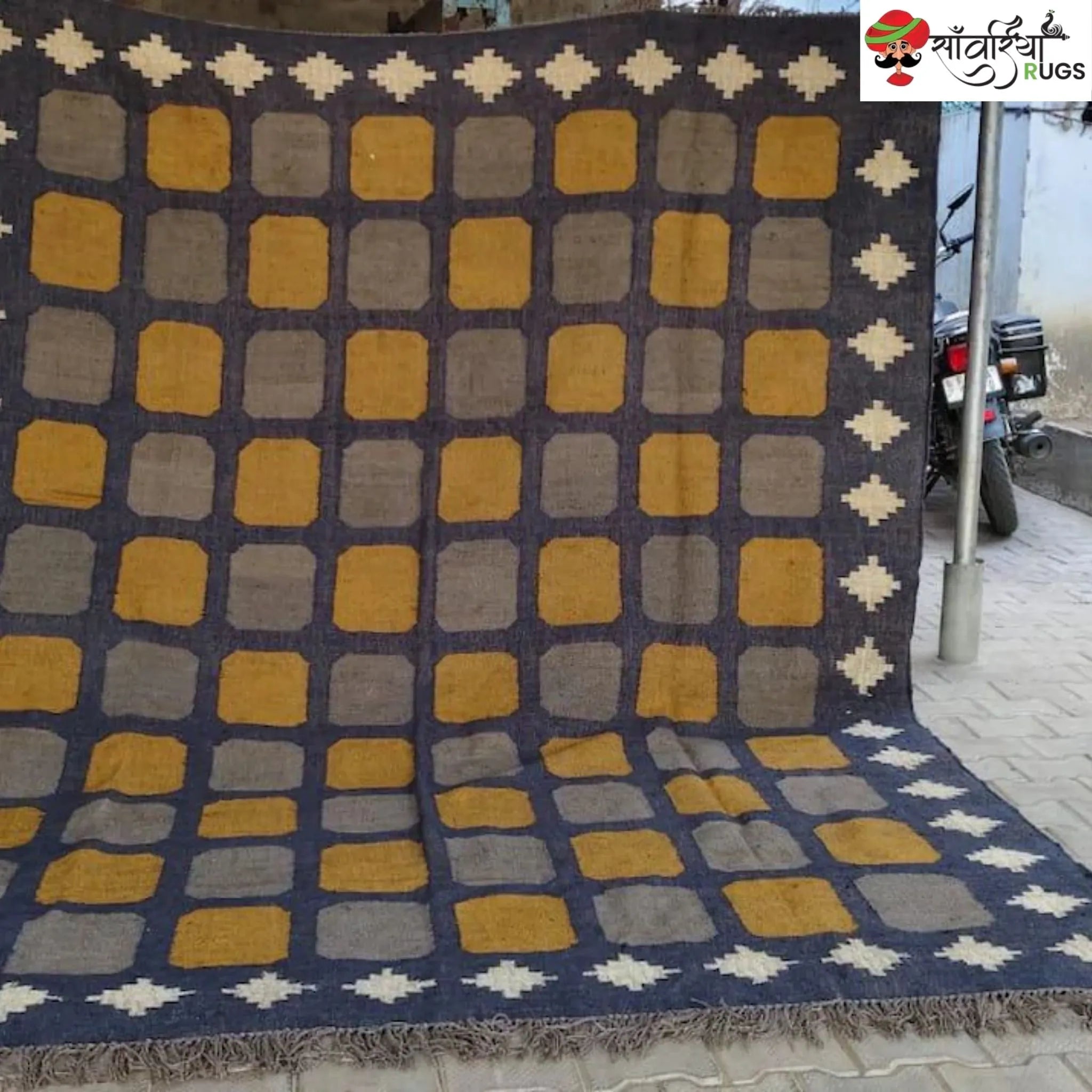 Handwoven Geometric Block Rug – Sanwariya Rugs