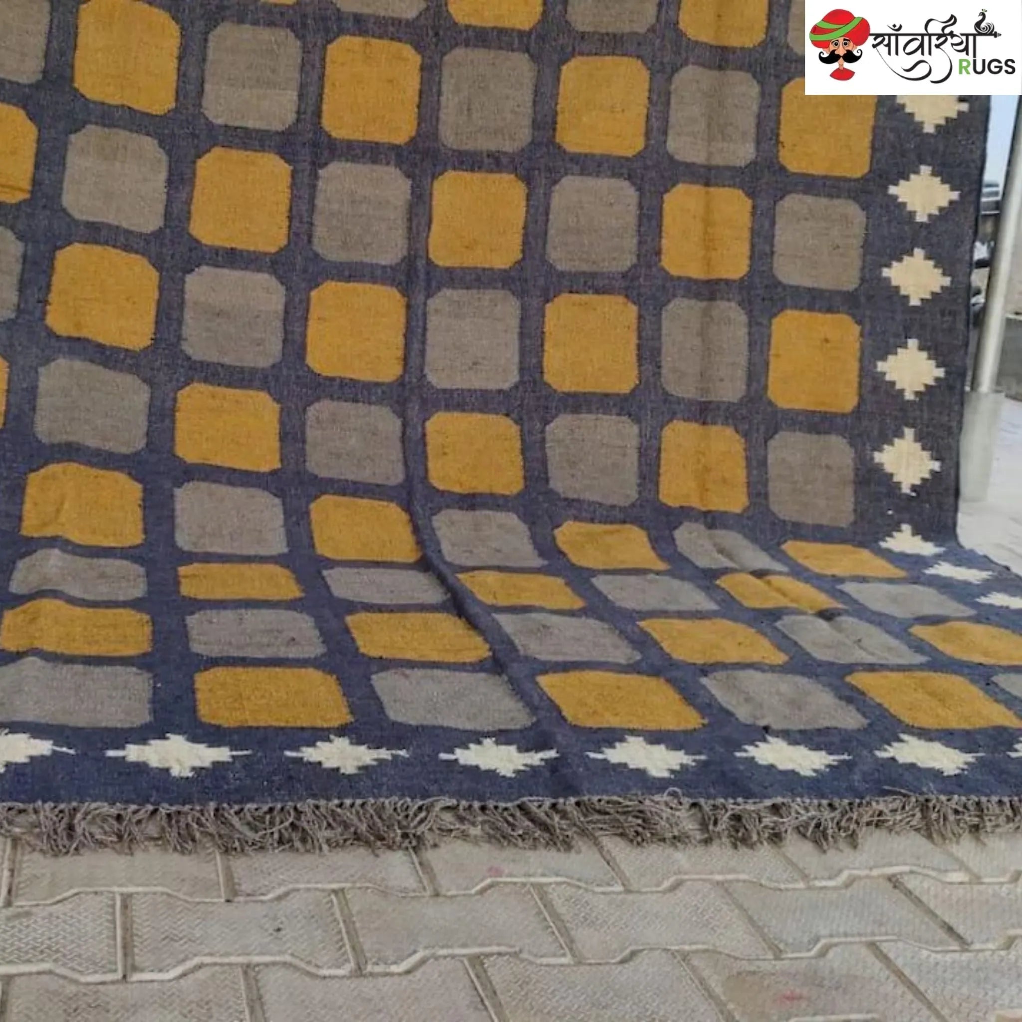 Handwoven Geometric Block Rug – Sanwariya Rugs