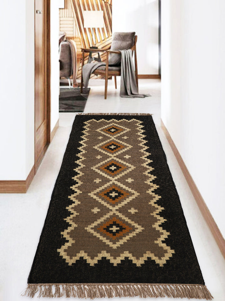 Handwoven Wool Jute Kilim Runner – Oriental Indian Geometric Dhurrie Style