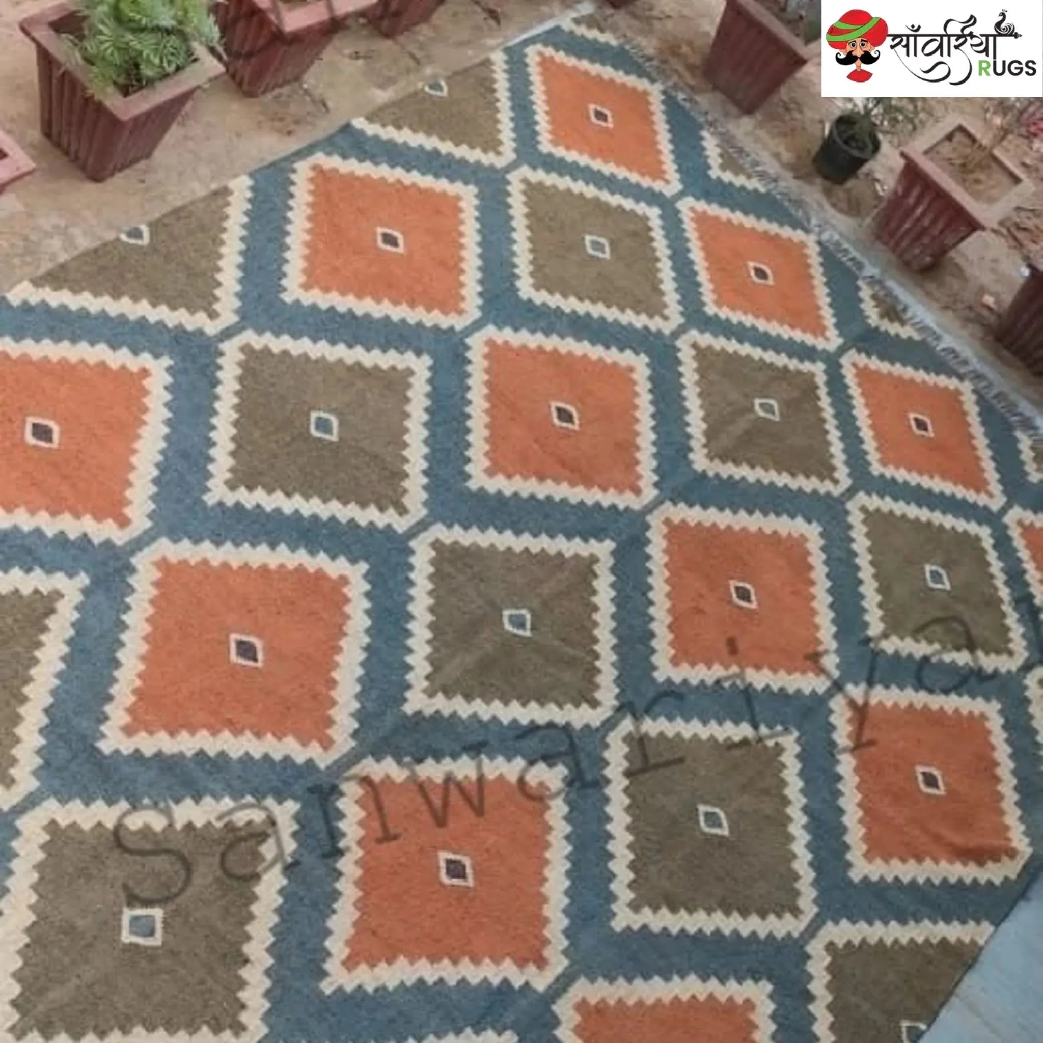 Handwoven Diamond Kilim Rug – Wool Jute Dhurrie
