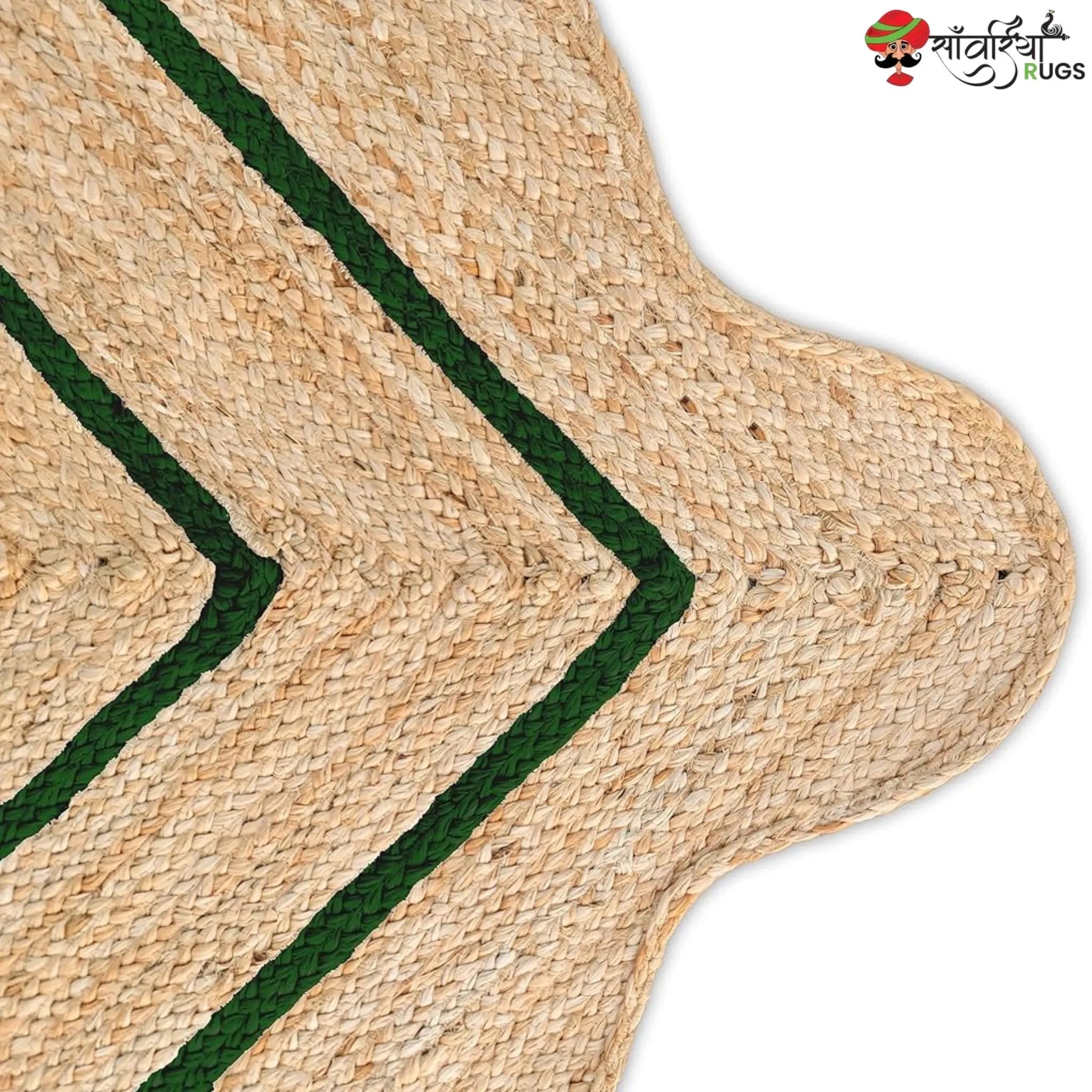 Handwoven Wave Scalloped Natural Jute Rug with Multicolor Border