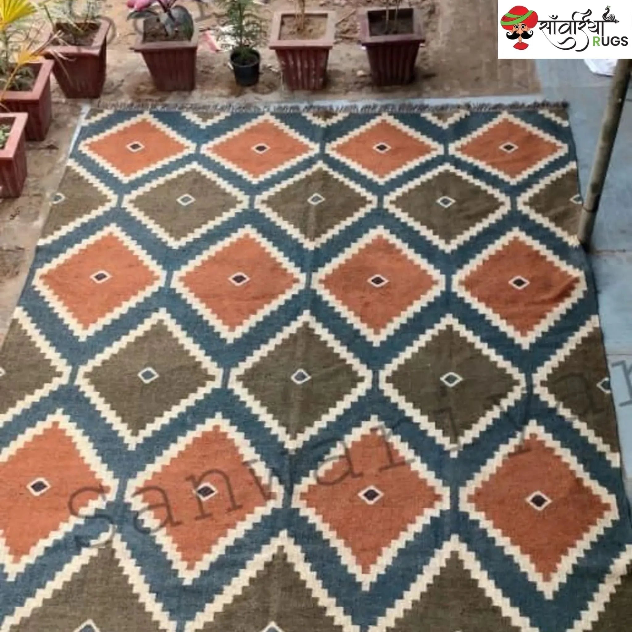 Handwoven Diamond Kilim Rug – Wool Jute Dhurrie