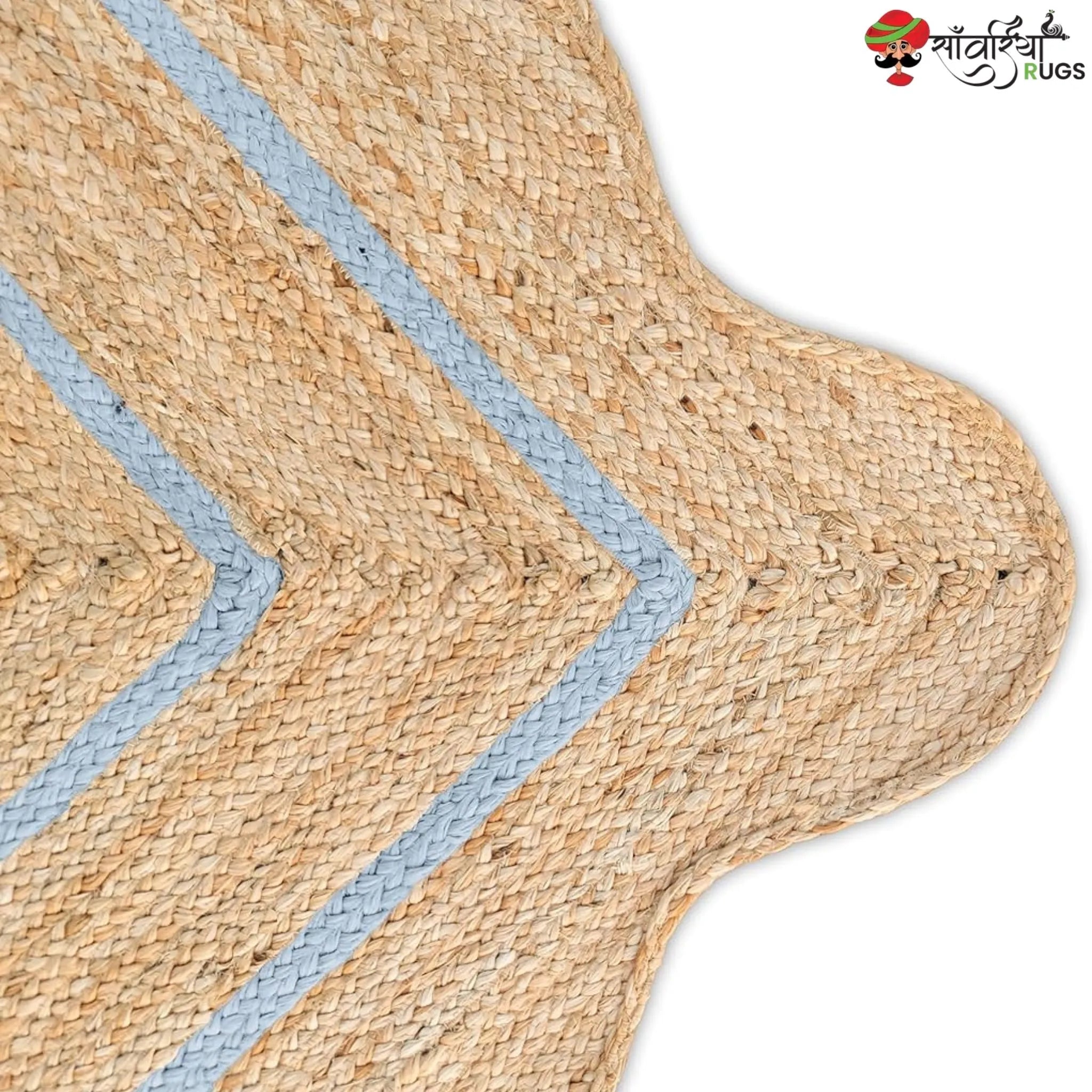 Handwoven Wave Scalloped Natural Jute Rug with Multicolor Border