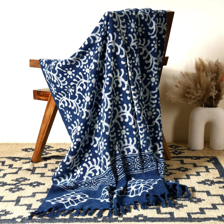 Sanwariya Rugs Cotton Throw Blanket, Indigo Floral Medallion 50 x 70 Inch