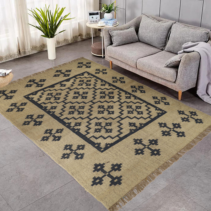 Handmade Wool Jute Kilim Rug for Geometric Indian Dhurrie Interiors