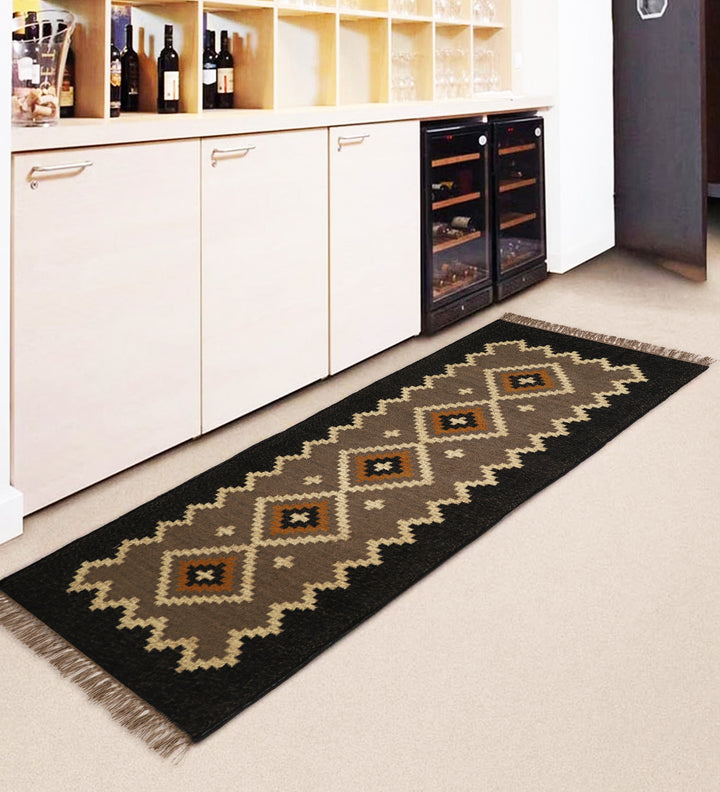 Handwoven Wool Jute Kilim Runner – Oriental Indian Geometric Dhurrie Style