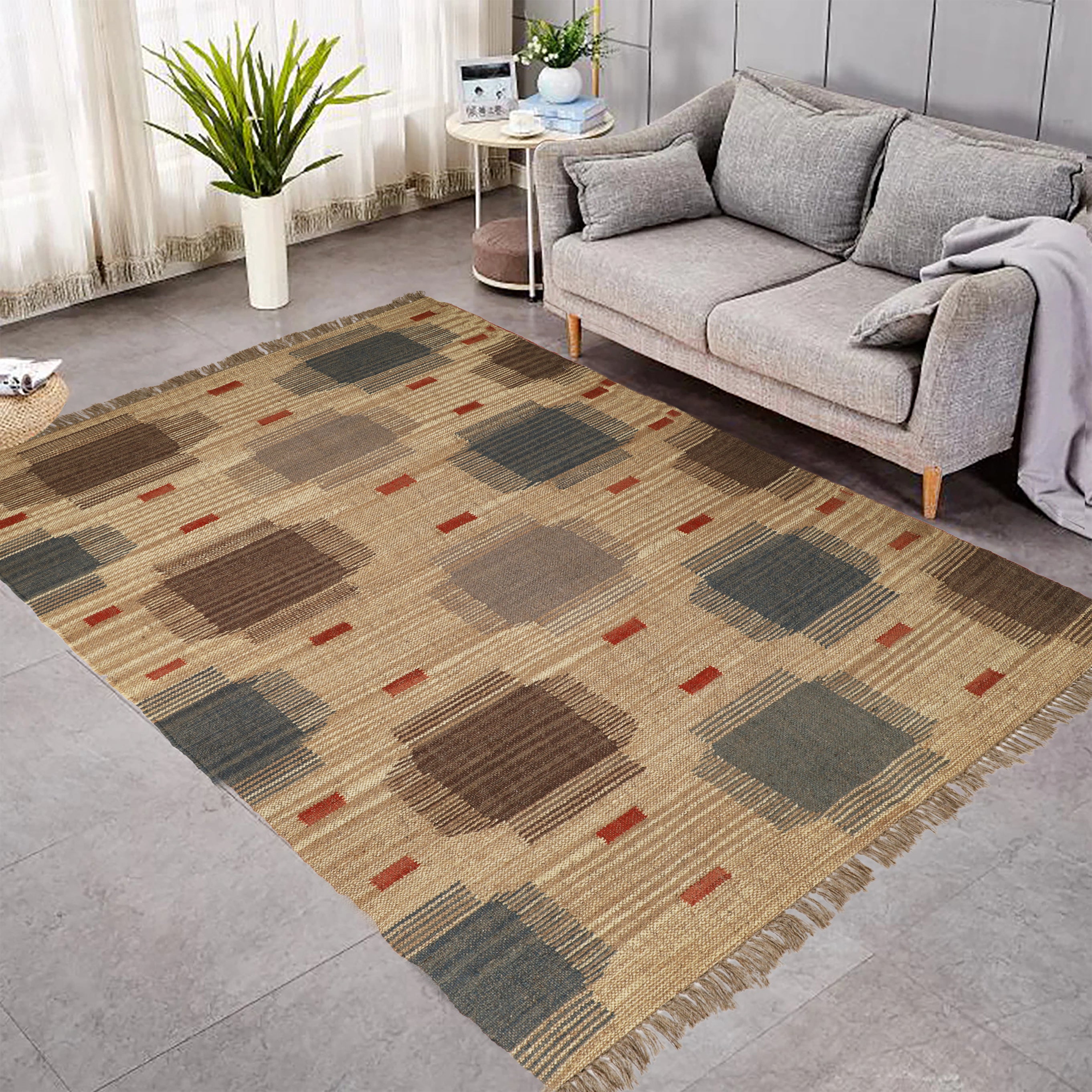 Handmade Kilim Rug for Traditional Indian Geometric Interiors