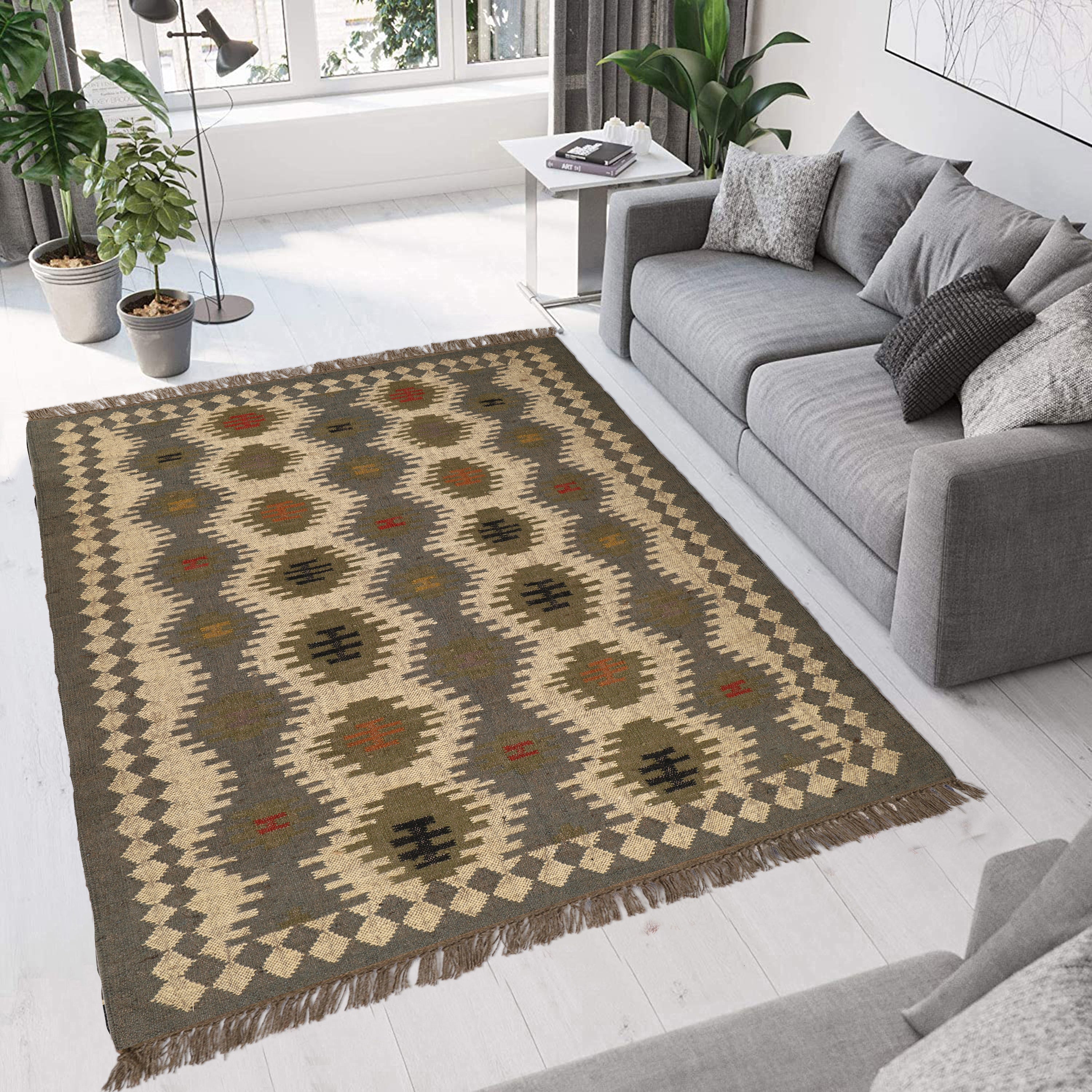 Kilim wool jute rug, handwoven with a tribal geometric pattern and fringe