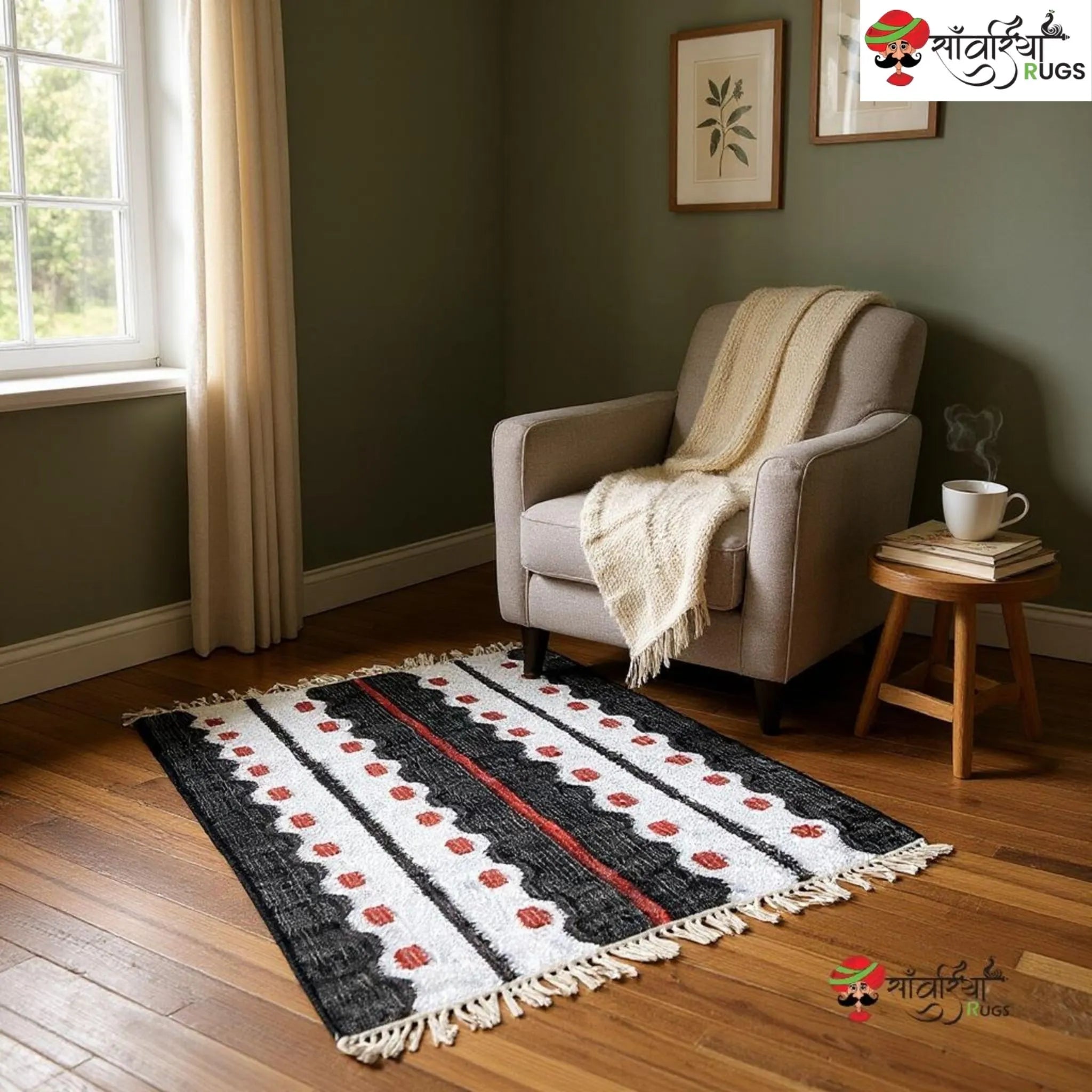 Handmade Black Geometric Jute Cotton Dhurrie Rug