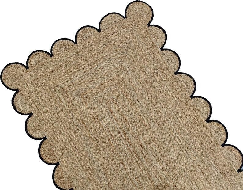 Handwoven Jute Rug – Scalloped Edge Rectangular Braided Decorative Rug