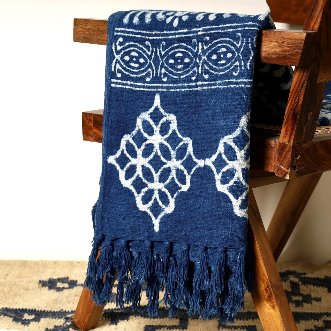 Sanwariya Rugs Cotton Throw Blanket, Indigo Floral Medallion 50 x 70 Inch