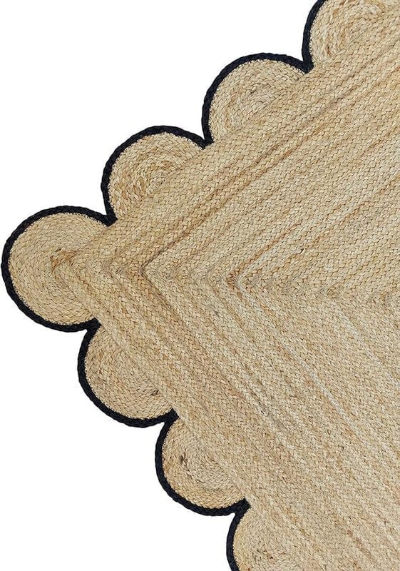 Handwoven Jute Rug – Scalloped Edge Rectangular Braided Decorative Rug