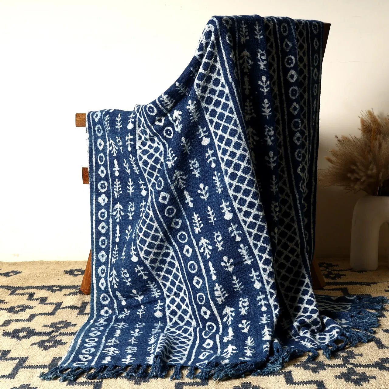 Sanwariya Rugs Cotton Throw Blanket, Indigo Botanical 50 x 70 Inch