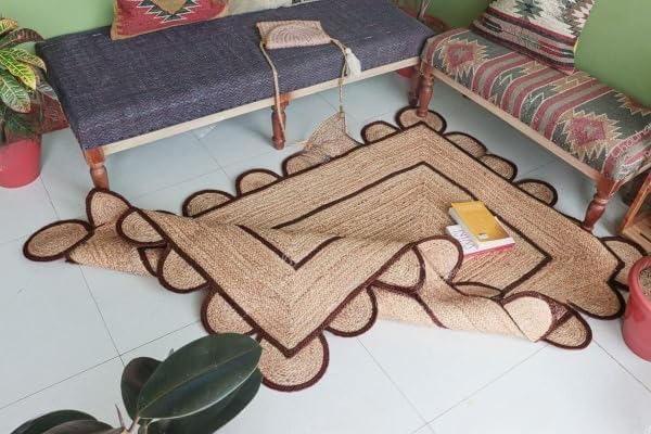 Scalloped Edge Hand Braided Jute Rectangle Rug with Custom Color Border