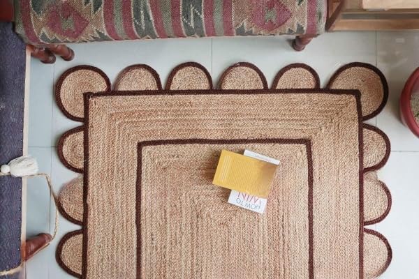 Scalloped Edge Hand Braided Jute Rectangle Rug with Custom Color Border