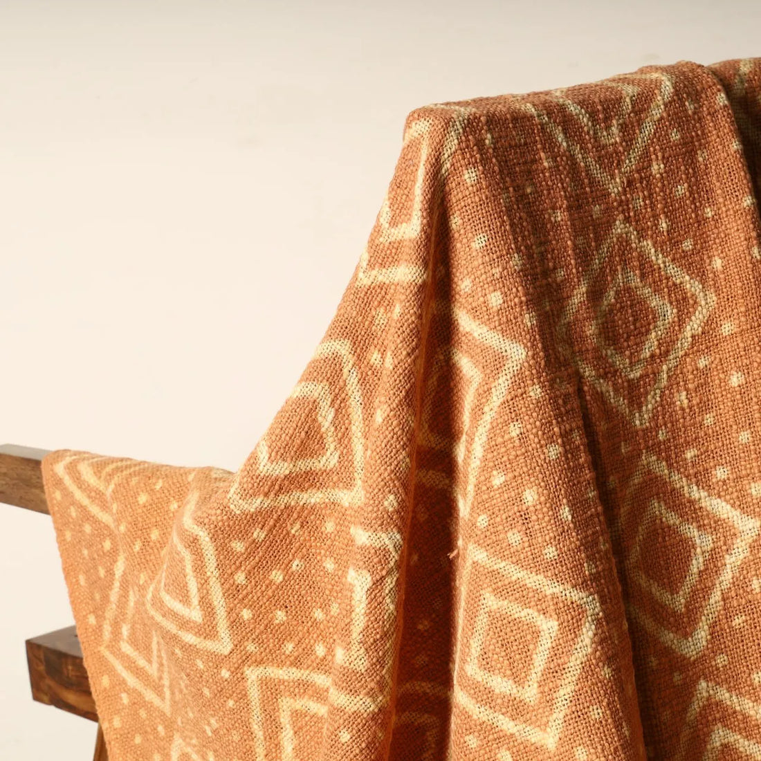 Burnt Orange Geometric Throw Blanket with Fringe | Sanwariya Rugs