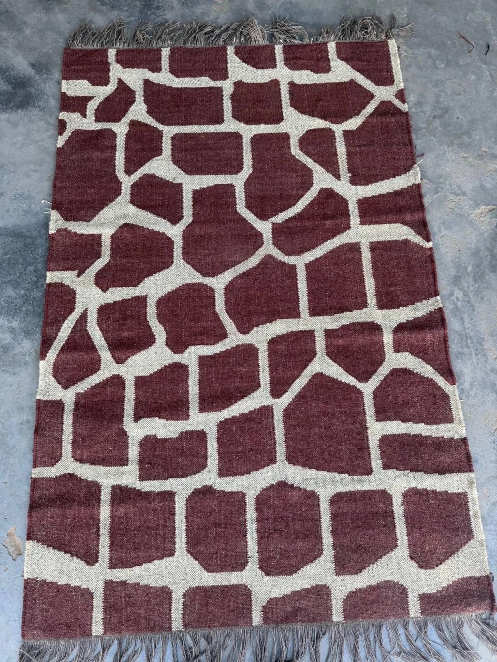 Handwoven Giraffe Print Wool Jute Rug | Modern Safari Flatweave Area Rug | Handmade Boho Kilim Carpet | Brown Neutral Living Room Rug