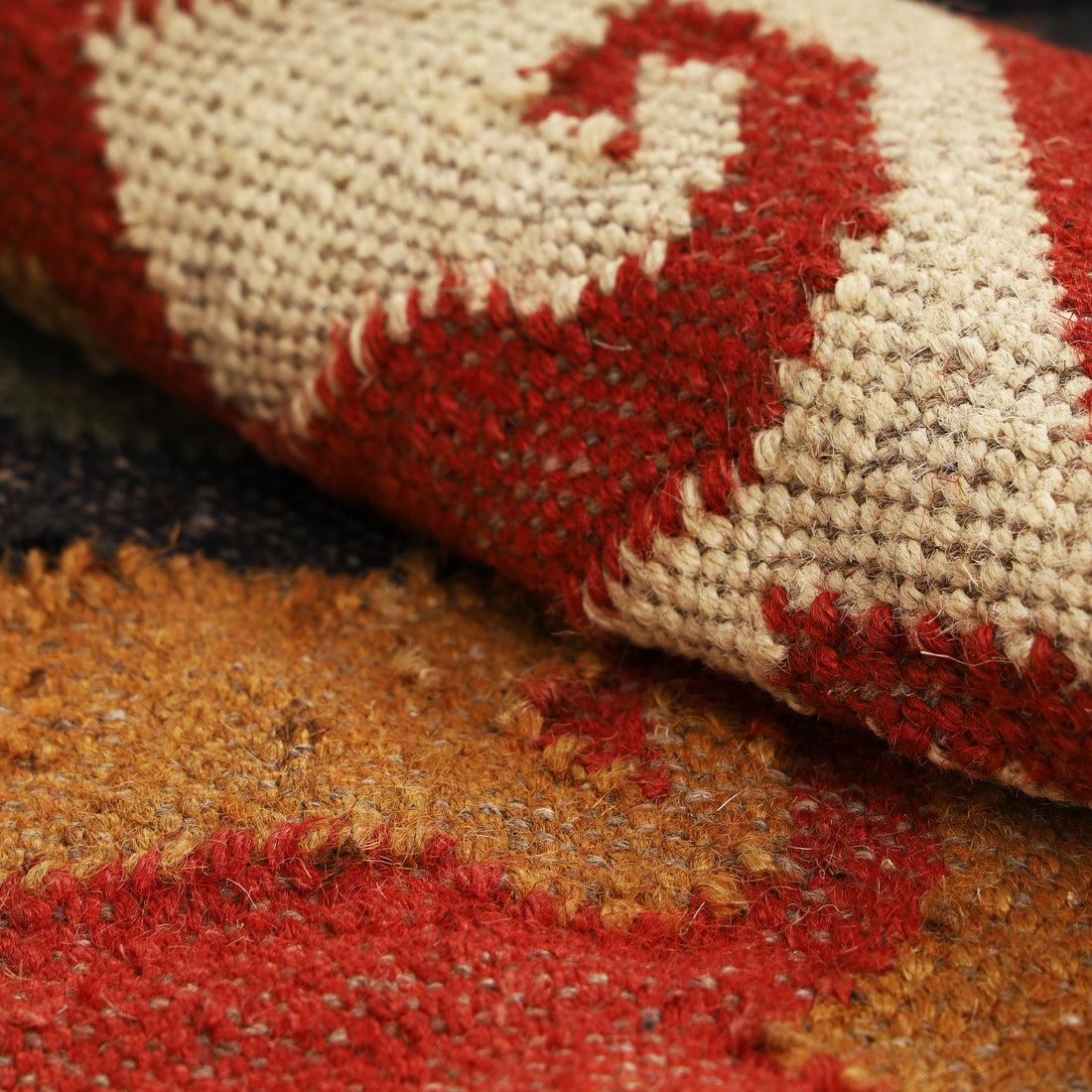 Organic Wool Jute Kilim Area Rug for Indian Traditional Interiors