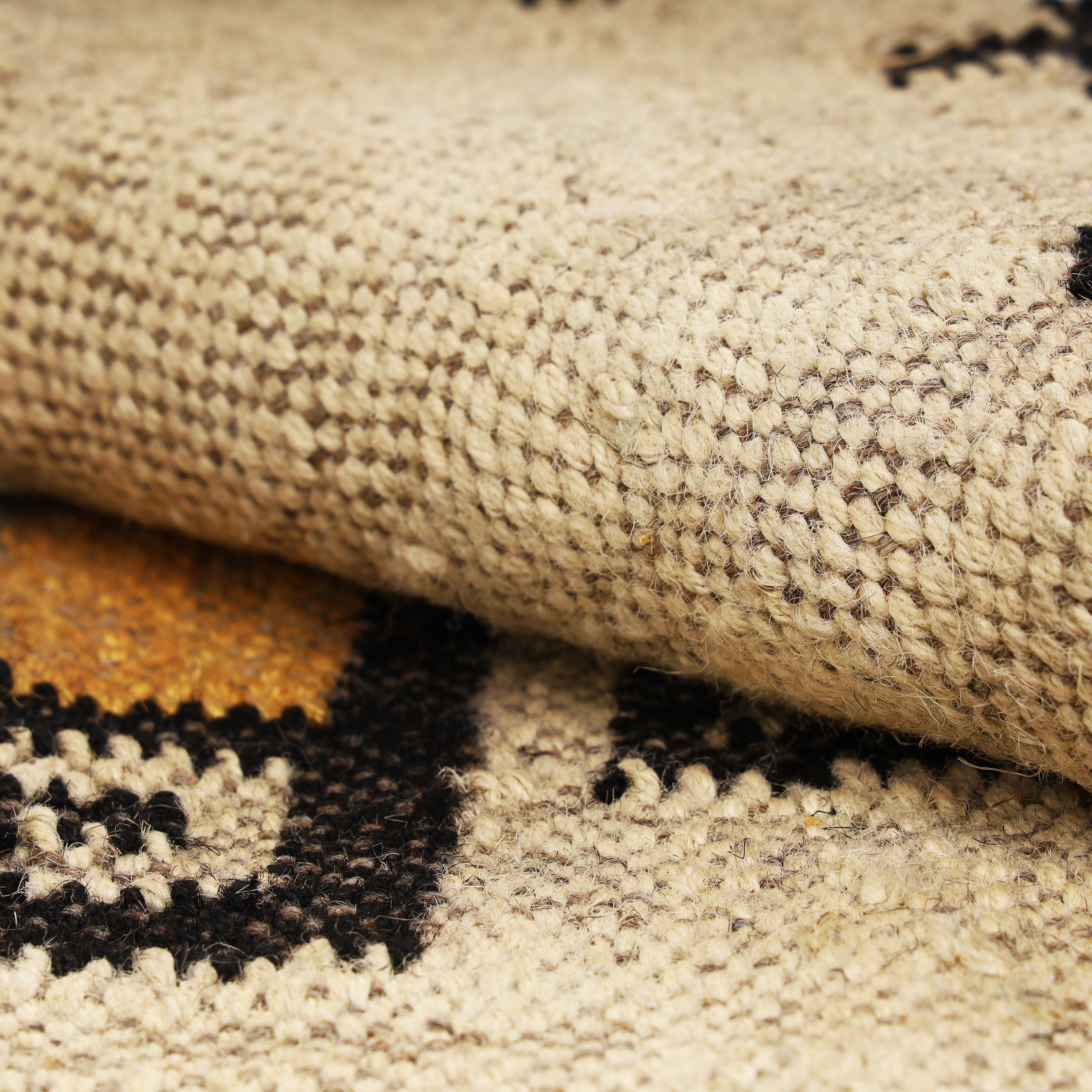 Handwoven Wool & Jute Kilim Runner – Traditional Indian Geometric Dhurrie