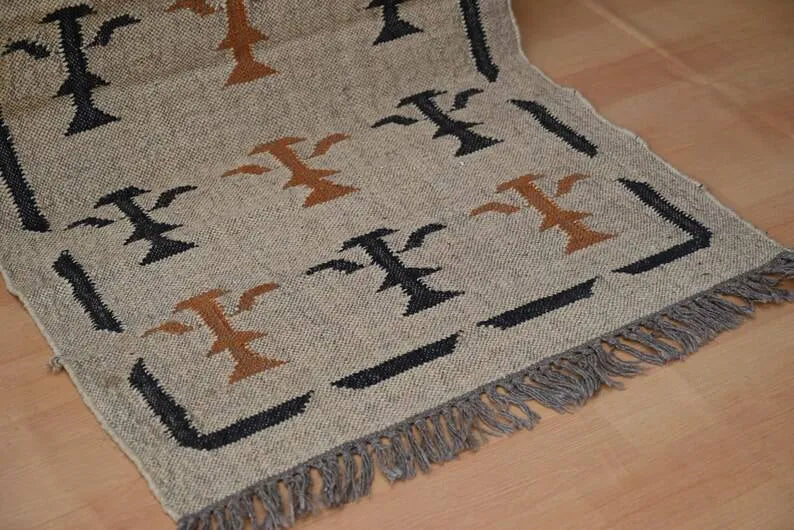 Beige Botanical Wool & Jute Kilim Runner Rug – Black & Rust
