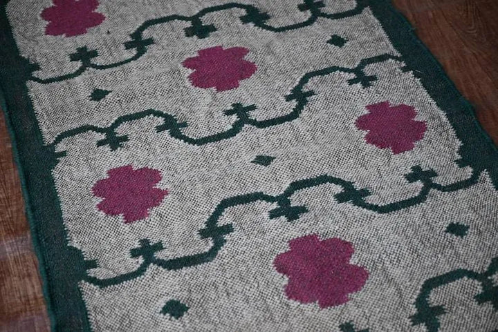 Beige Floral Wool & Jute Kilim Runner Rug – Green & Berry Pink
