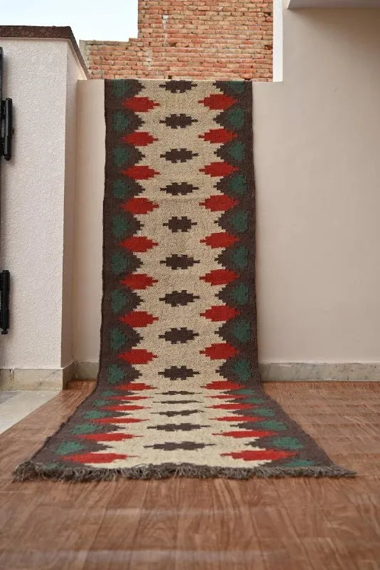 Beige Geometric Wool & Jute Kilim Runner Rug – Red & Green