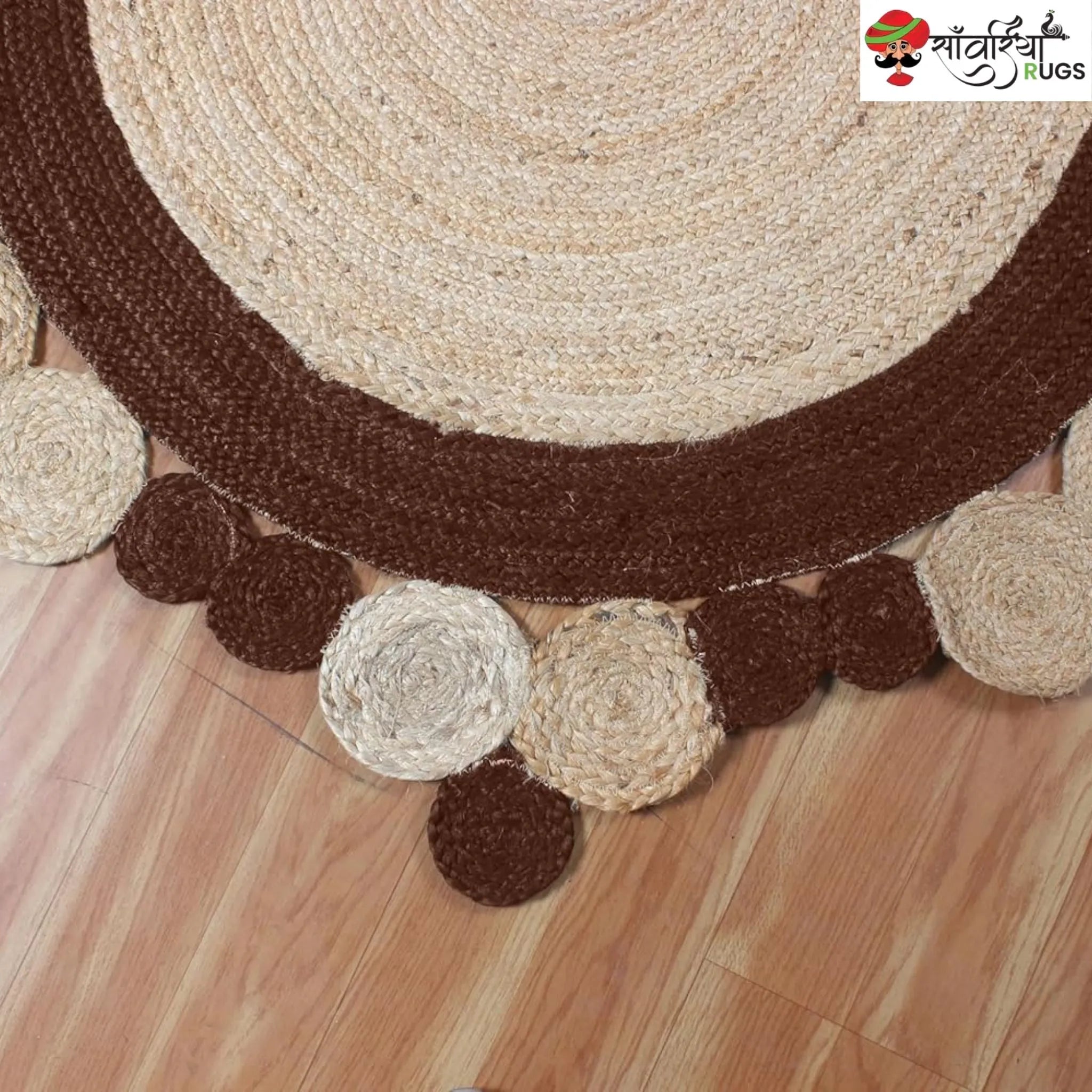 Handmade Indian Scalloped Jute Area Rug for Stylish Interiors