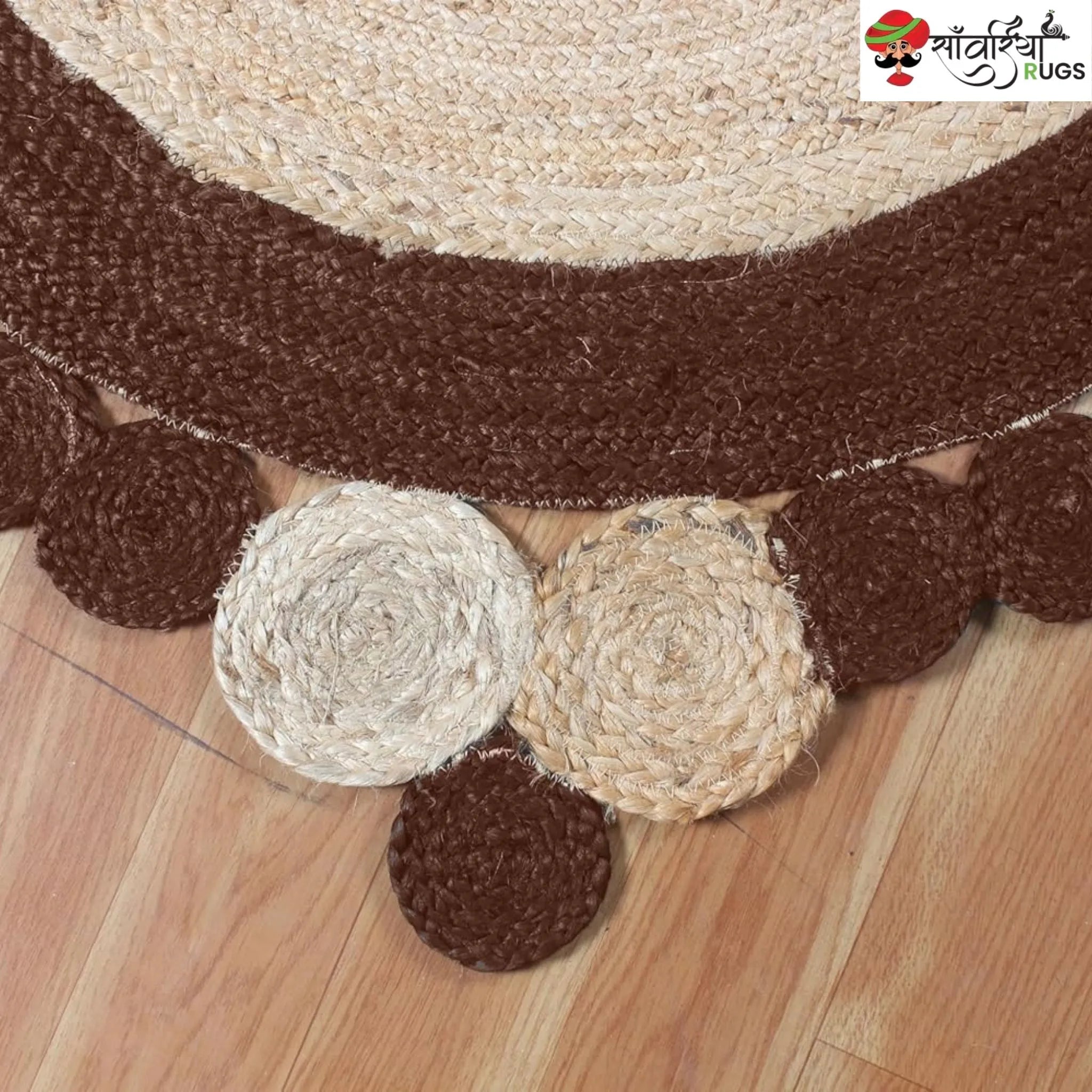 Handmade Indian Scalloped Jute Area Rug for Stylish Interiors