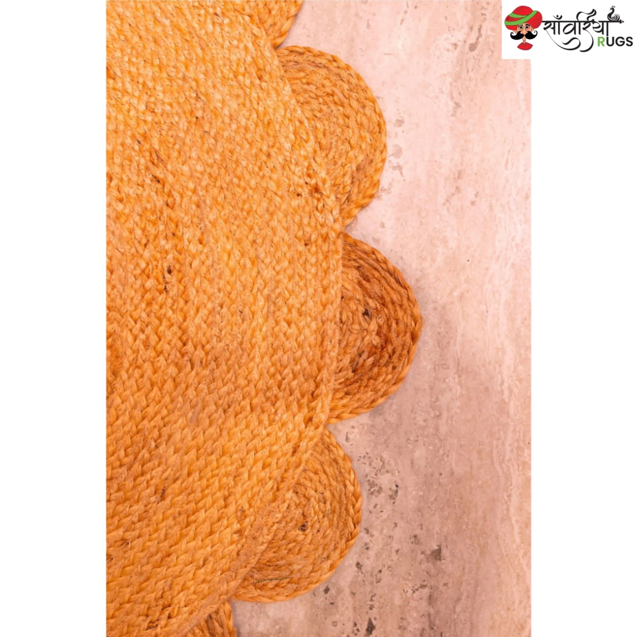 Handmade Braided Scalloped Round Rug – Indian Natural Fiber & Custom Size