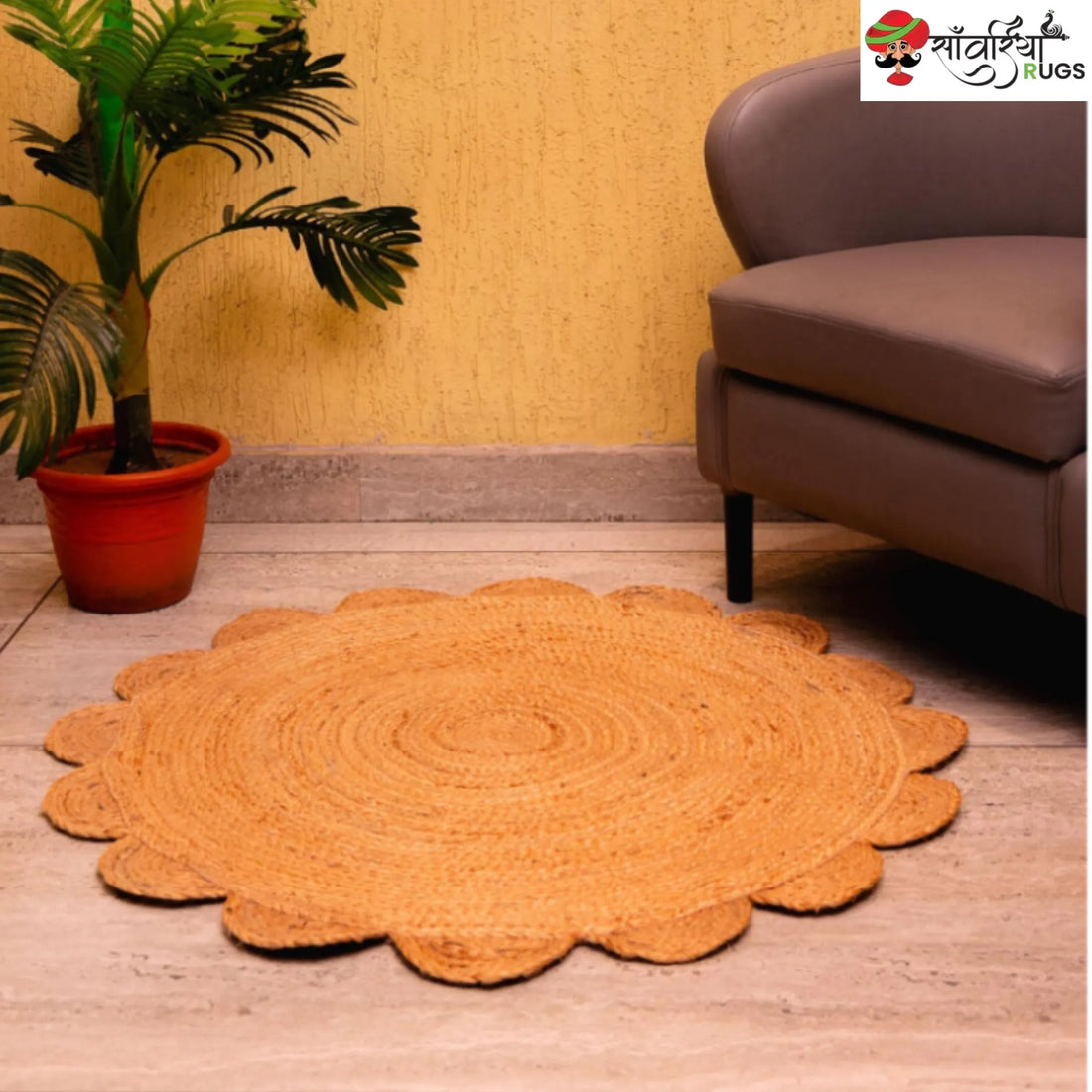 Handmade Braided Scalloped Round Rug – Indian Natural Fiber & Custom Size