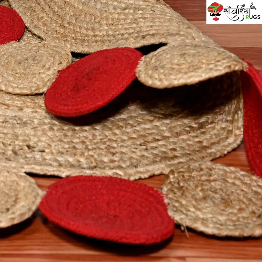 Handwoven Natural Red Circle Scallop Jute Rug