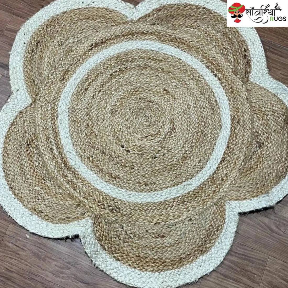 Flower Pattern Jute Round Rug – Handmade White Border Design