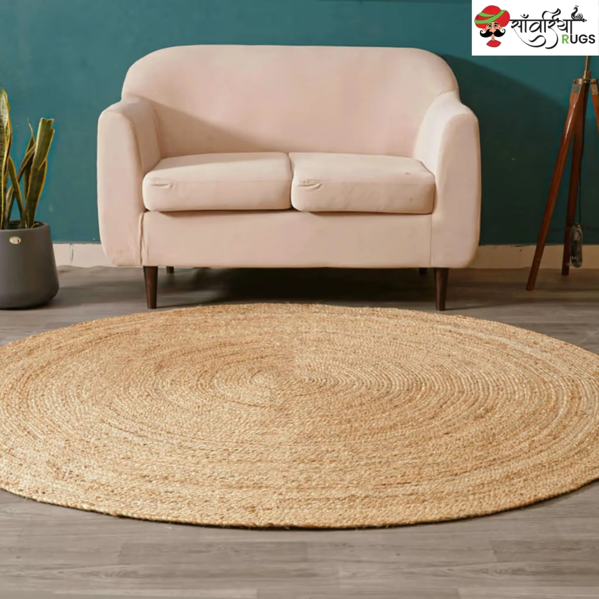 Natural Round Jute Rug – Hand Braided Fiber Design