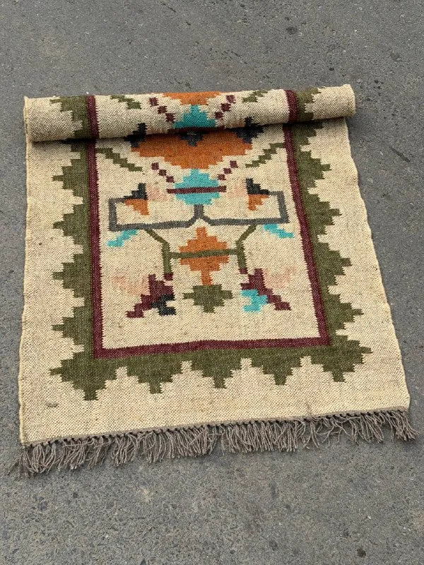Olive Stepped-Border Kilim Runner – Handwoven Wool Jute Floral Medallion Rug