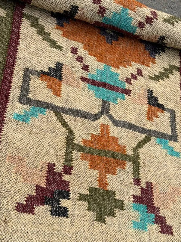 Olive Stepped-Border Kilim Runner – Handwoven Wool Jute Floral Medallion Rug