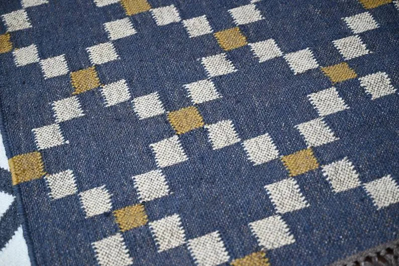 Charcoal Diamond Wool & Jute Kilim Runner Rug With Custom Made