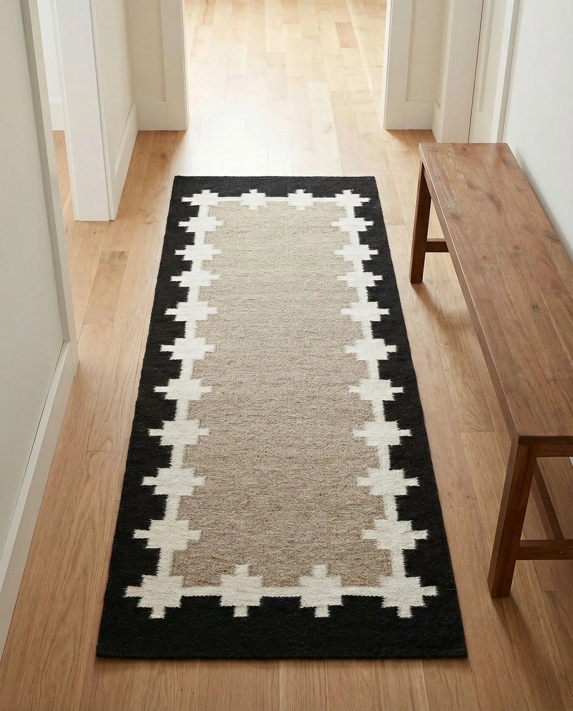 Black & White Jute Runner Rug – Eco-Friendly Hemp Fiber Hallway Carpet