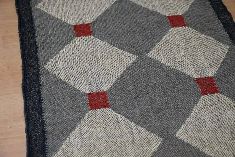 Grey & Beige Diamond Wool & Jute Kilim Runner Rug