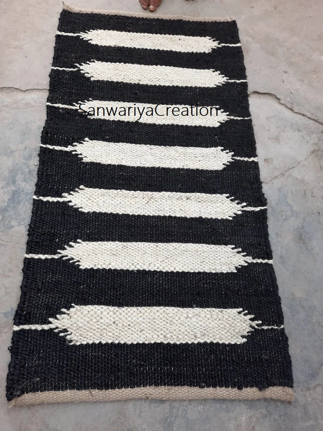 Black & Off-White Hemp Jute Runner Rug