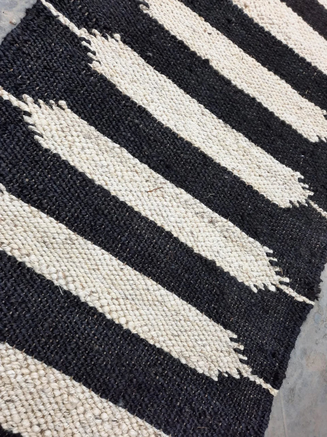 Black & Off-White Hemp Jute Runner Rug
