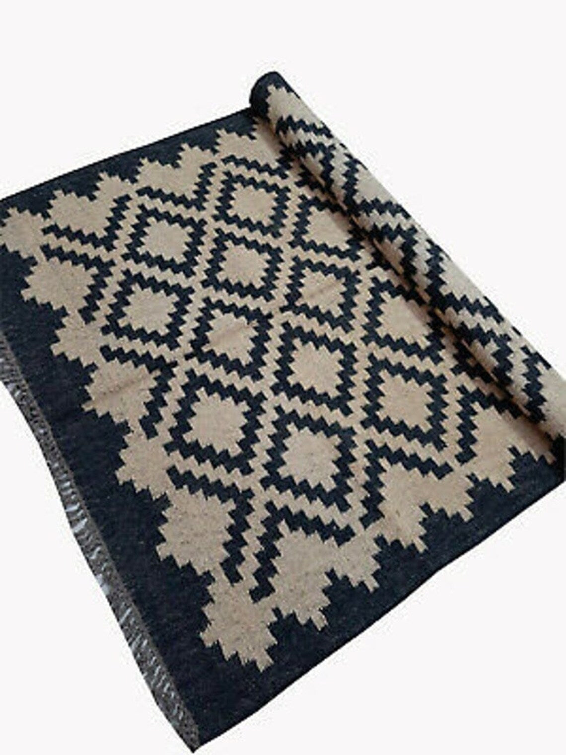 Handwoven Wool Jute Kilim Rug