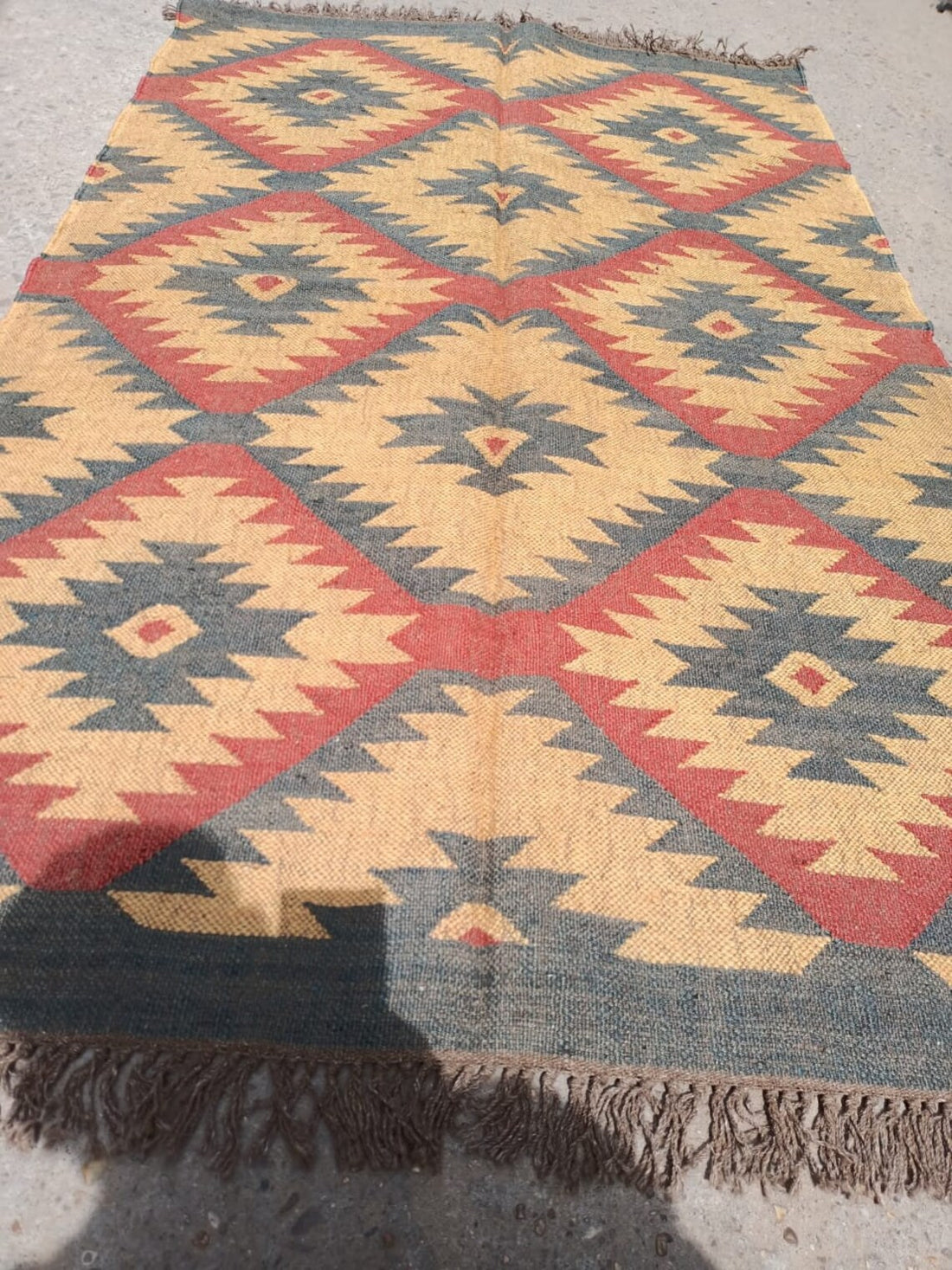 Handwoven Wool Kilim Rug – Egyptian Inspired Design