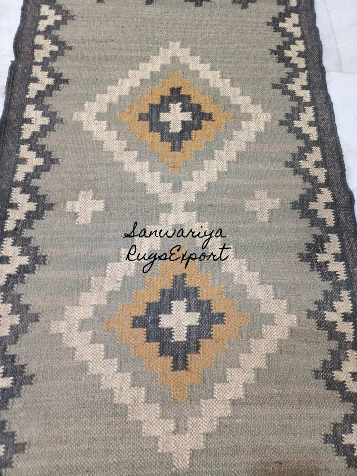 Handwoven Wool Jute Rug Handmade Kilim Dhurrie Rug, Braided Oriental Runner