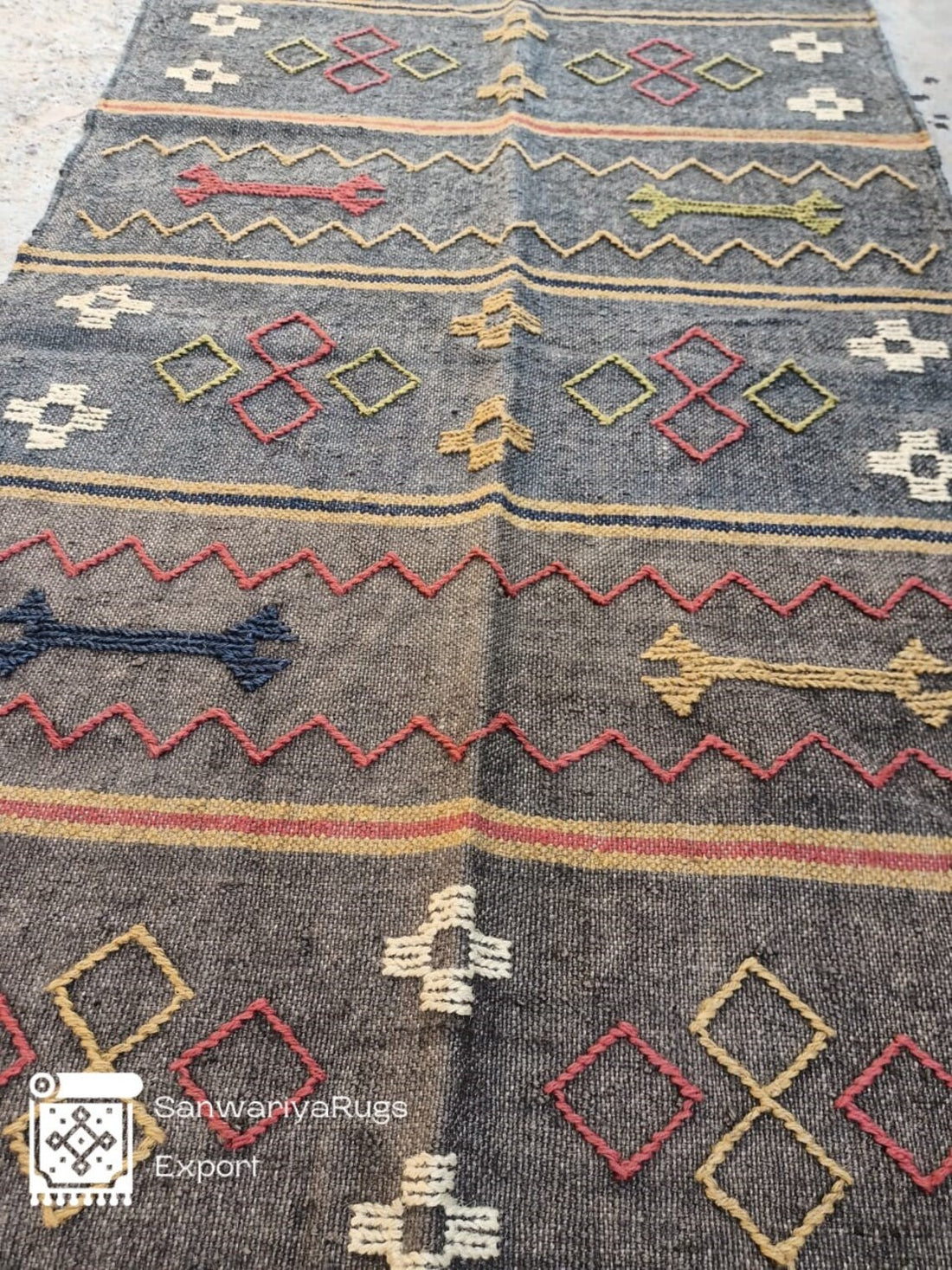 Handwoven Wool Jute Kilim Rug