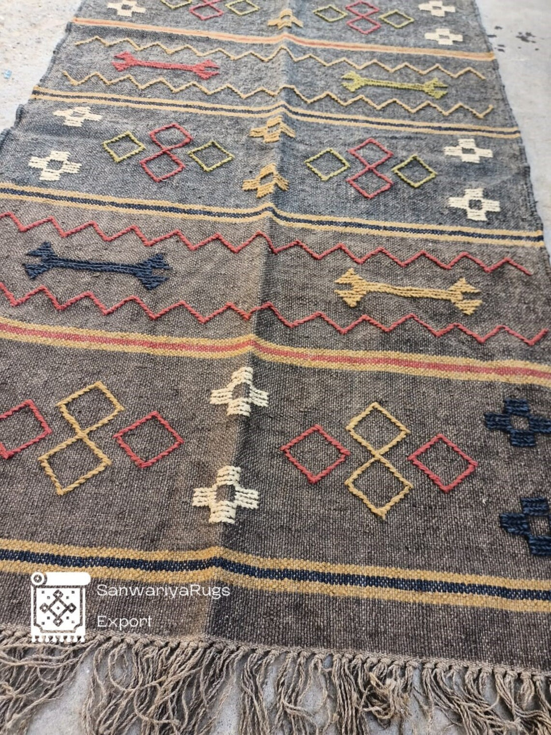 Handwoven Wool Jute Kilim Rug